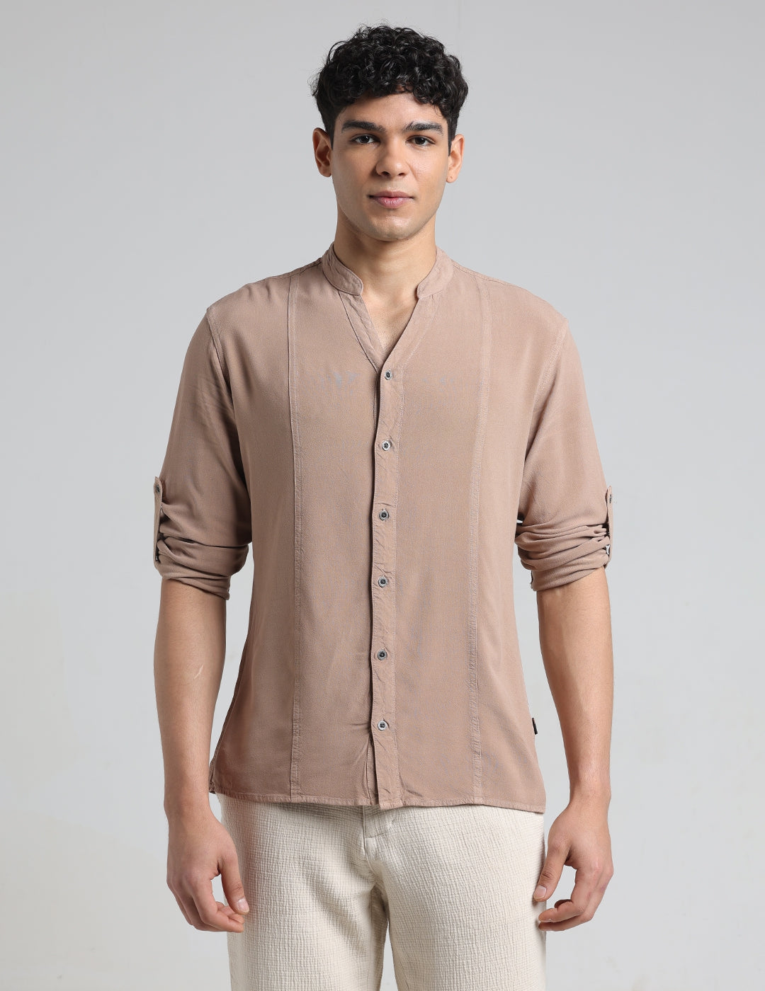 IDENTITI Men Slim Fit Mandarin Collar Solid Shirt In Sand.