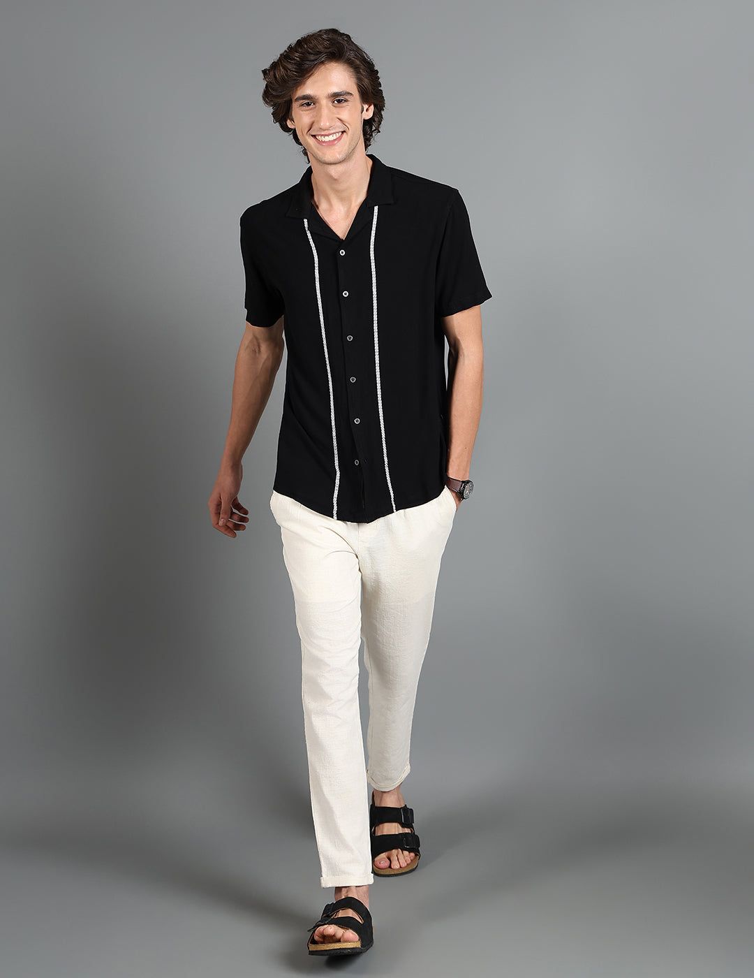IDENTITI Men Slim Fit Cuban Collar Solid Shirt In Black.