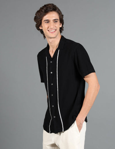 IDENTITI Men Slim Fit Cuban Collar Solid Shirt In Black.