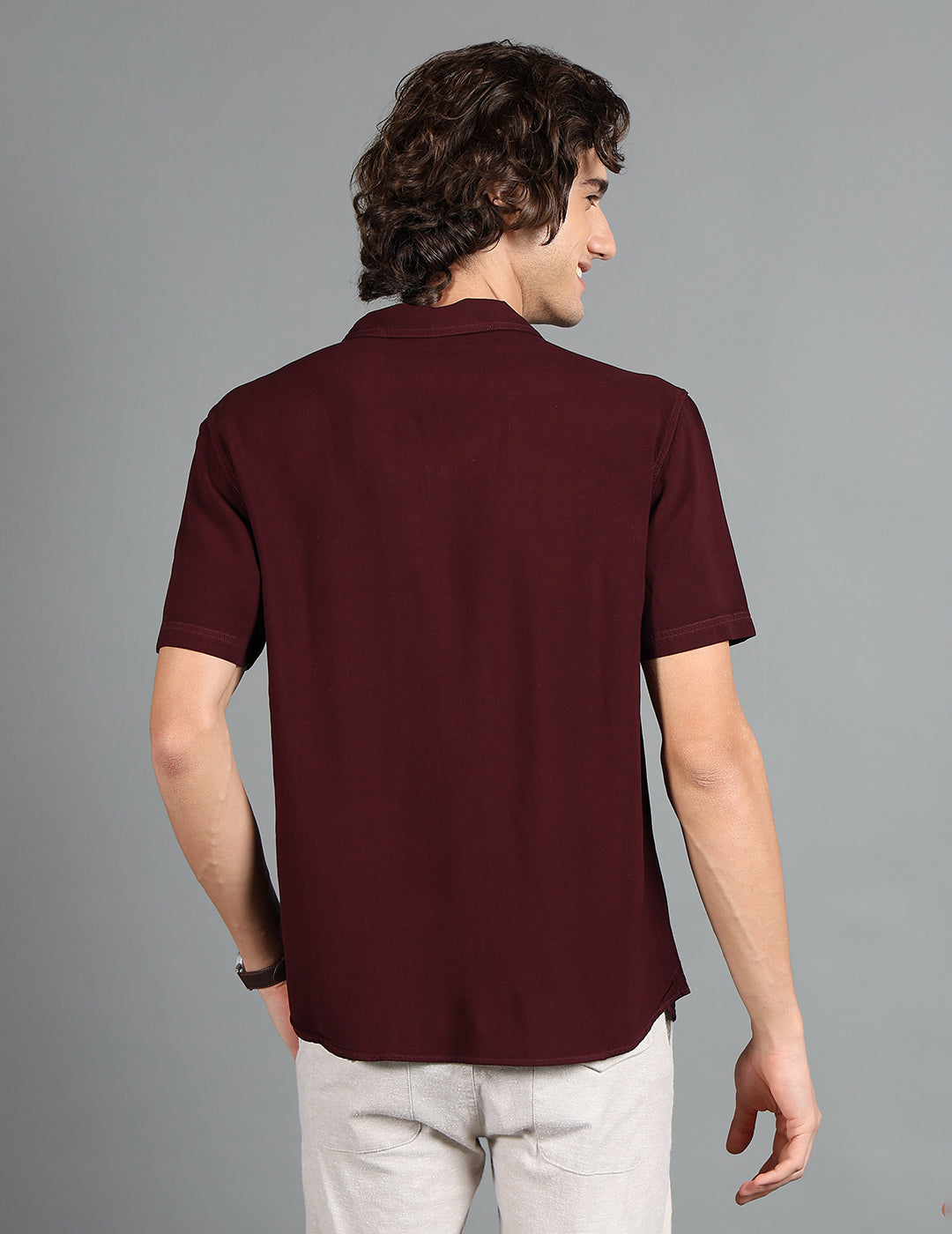 IDENTITI Men Slim Fit Cuban Collar Solid Shirt In Brown.