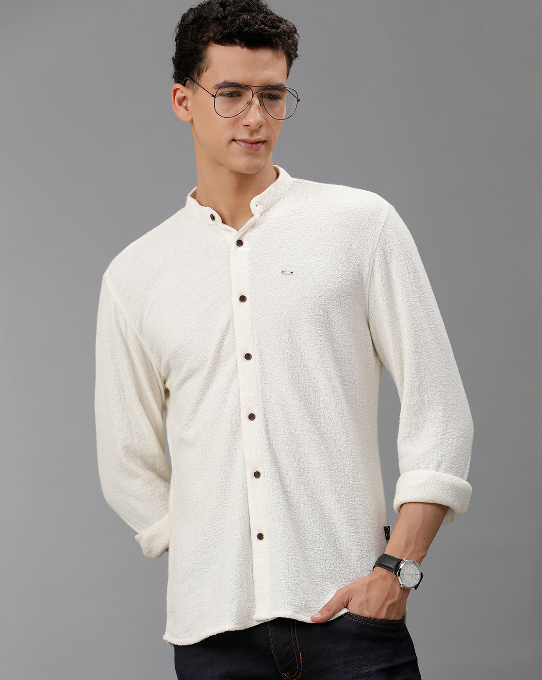 IDENTITI Men Slim Fit Mandarin Collar Solid Knit Shirt In Ecru.