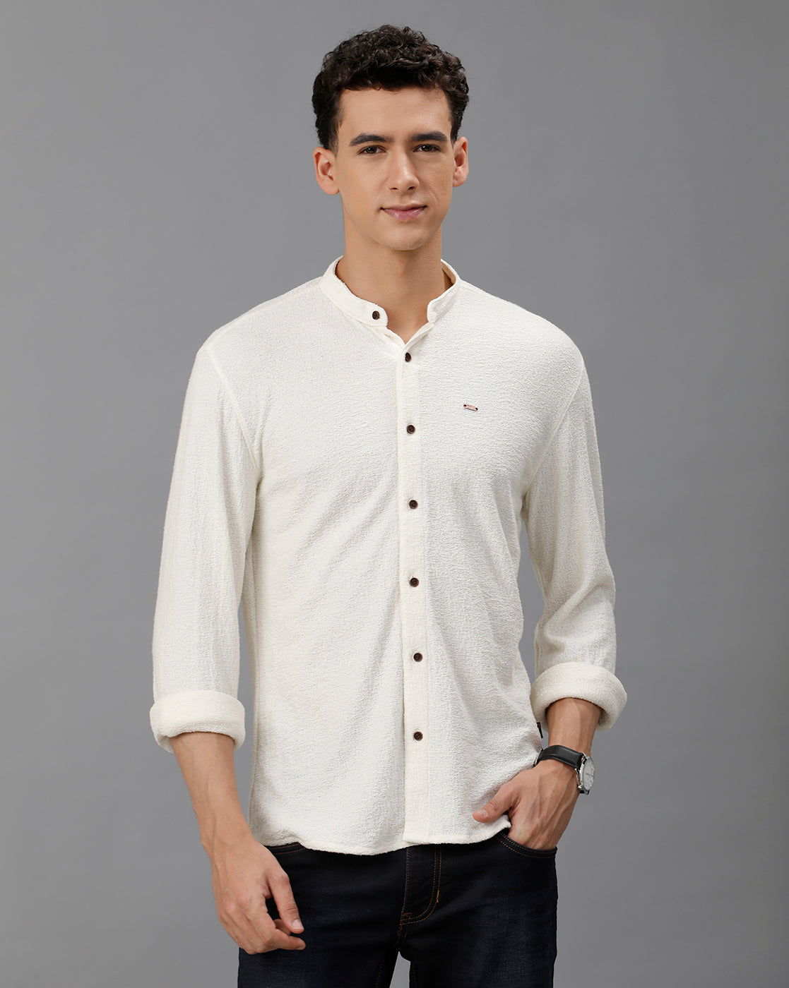 IDENTITI Men Slim Fit Mandarin Collar Solid Knit Shirt In Ecru.