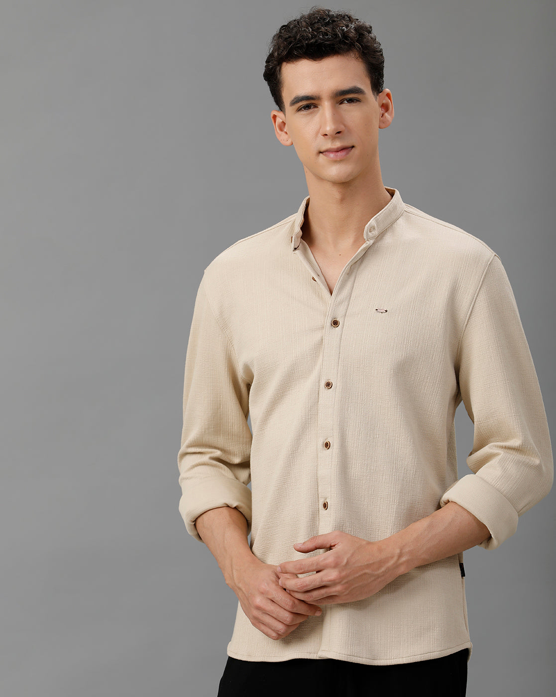 IDENTITI Men Slim Fit Mandarin Collar Solid Knit Shirt In Beige.