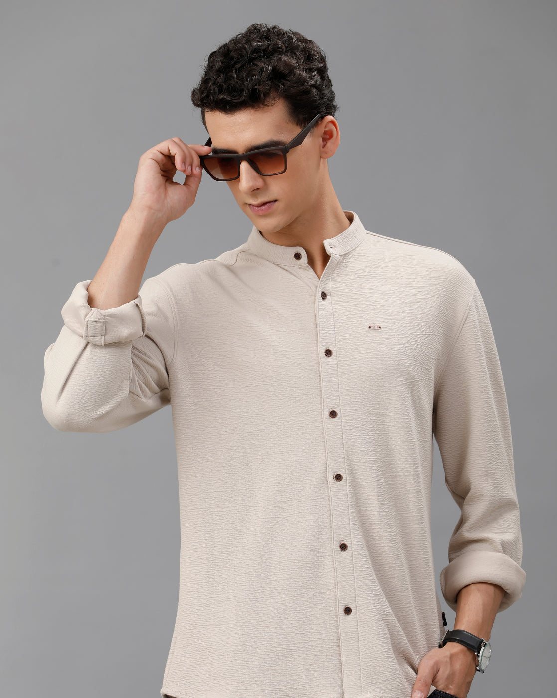 IDENTITI Men Slim Fit Mandarin Collar Solid Knit Shirt In Beige.