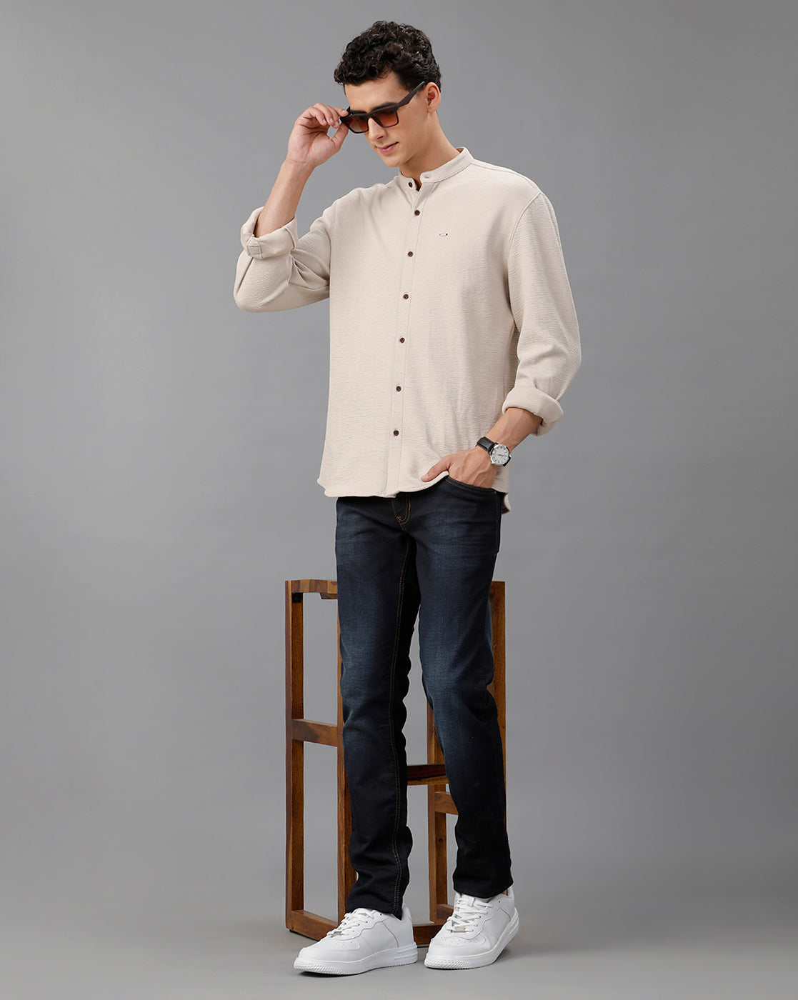 IDENTITI Men Slim Fit Mandarin Collar Solid Knit Shirt In Beige.