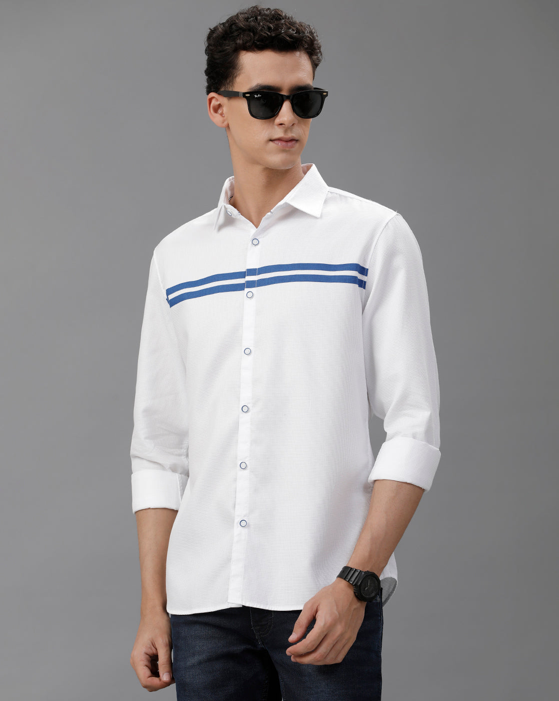 IDENTITI Men Slim Fit Regular Collar Printed Shirt In White.