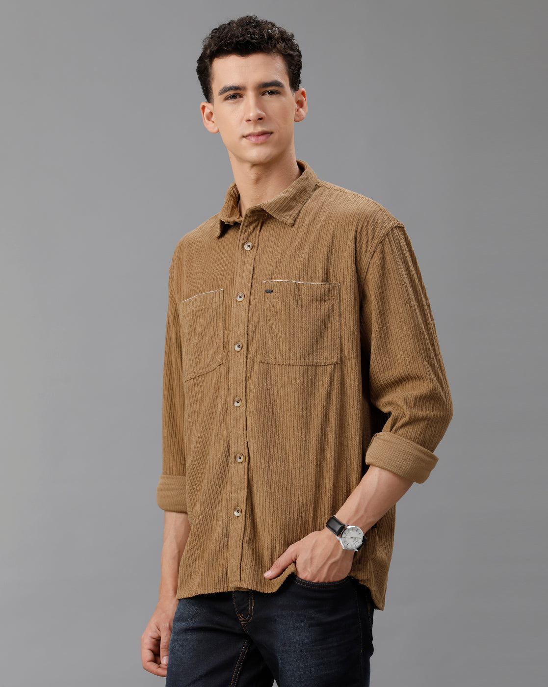 IDENTITI Men Oversized Fit Regular Collar Corduroy Shirt In Khaki.