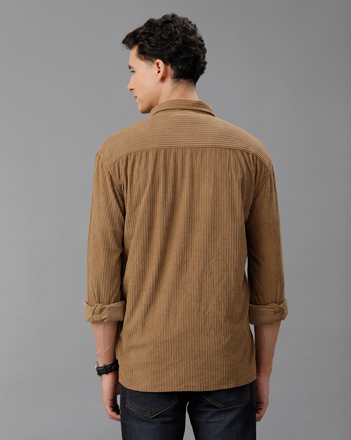 IDENTITI Men Oversized Fit Regular Collar Corduroy Shirt In Khaki.