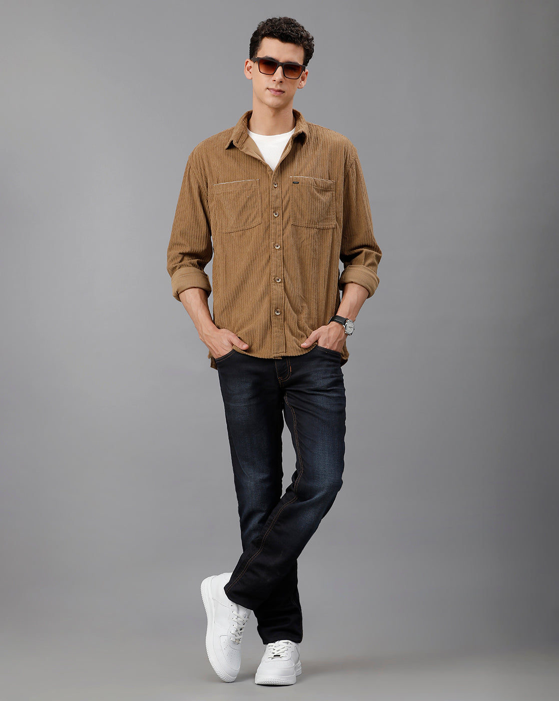 IDENTITI Men Oversized Fit Regular Collar Corduroy Shirt In Khaki.