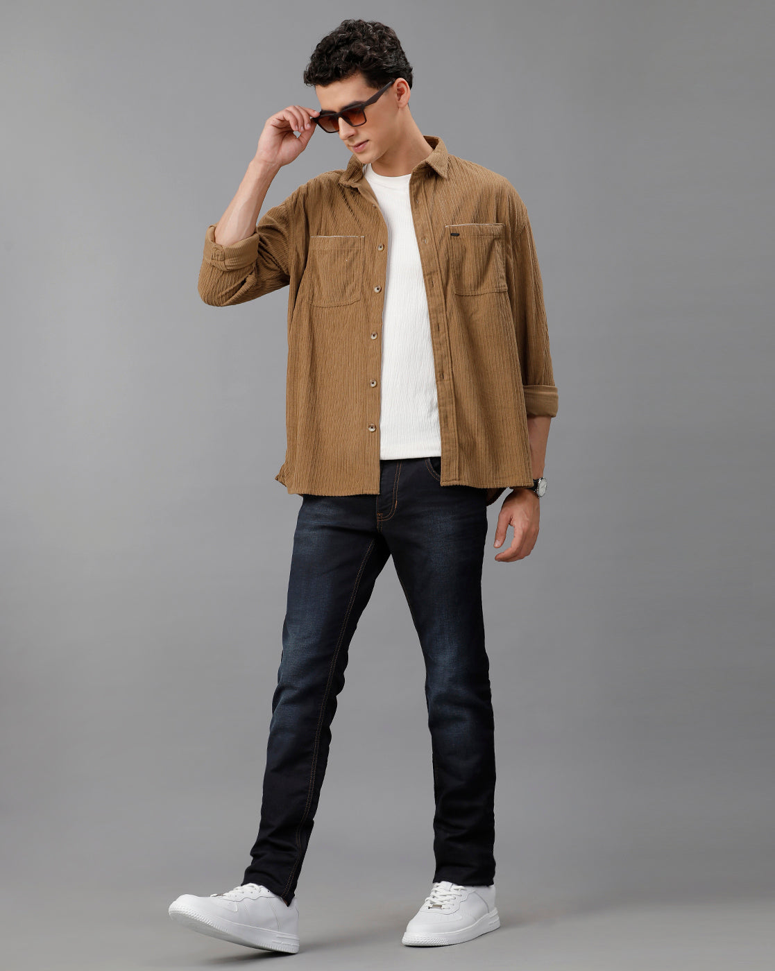 IDENTITI Men Oversized Fit Regular Collar Corduroy Shirt In Khaki.