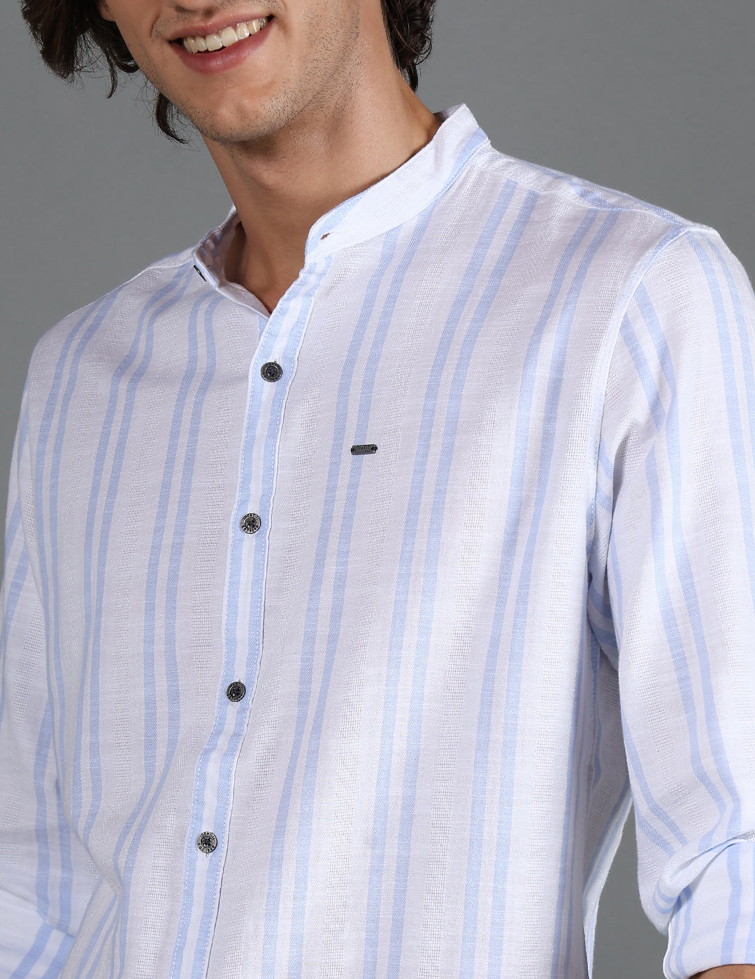 IDENTITI Men Slim Fit Mandarin Collar Striped Shirt In White.