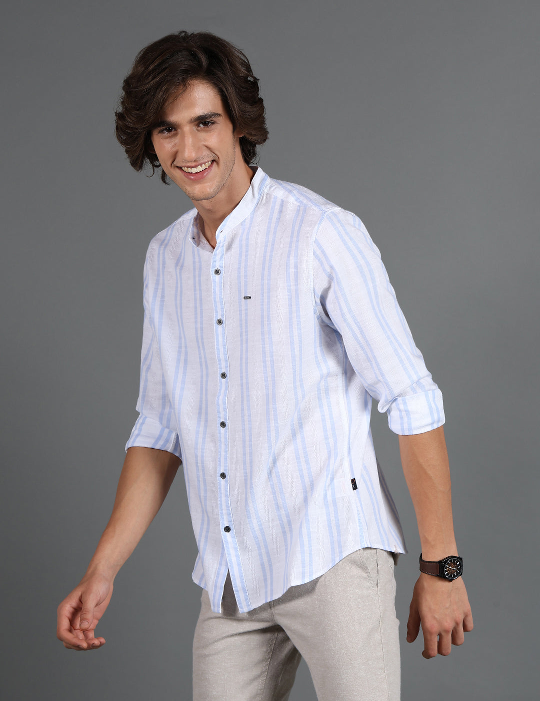 IDENTITI Men Slim Fit Mandarin Collar Striped Shirt In White.