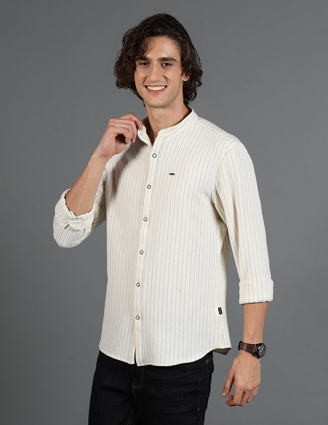 IDENTITI Men Slim Fit Mandarin Collar Striped Shirt In Offwhite.