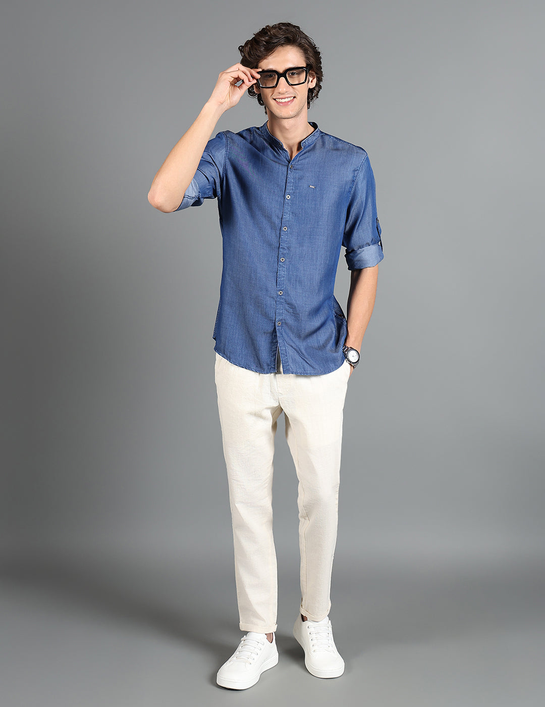 IDENTITI Men Slim Fit Mandarin Collar Solid Shirt In Blue.