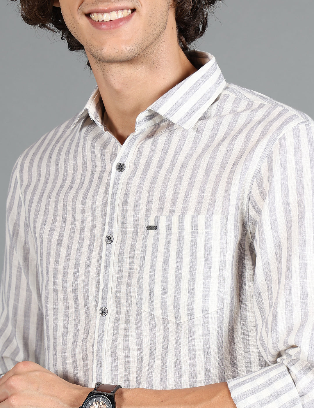 IDENTITI Men Slim Fit Regular Collar Striped Shirt In Grey.