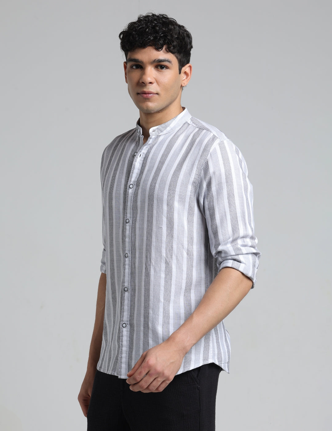 IDENTITI Men Slim Fit Mandarin Collar Striped Shirt In Black.