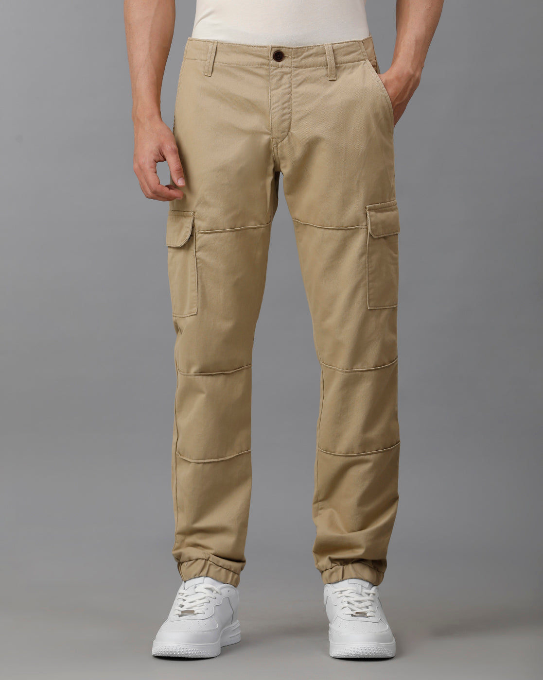 IDENTITI Men Slim Fit Cargo Jogger In Beige.