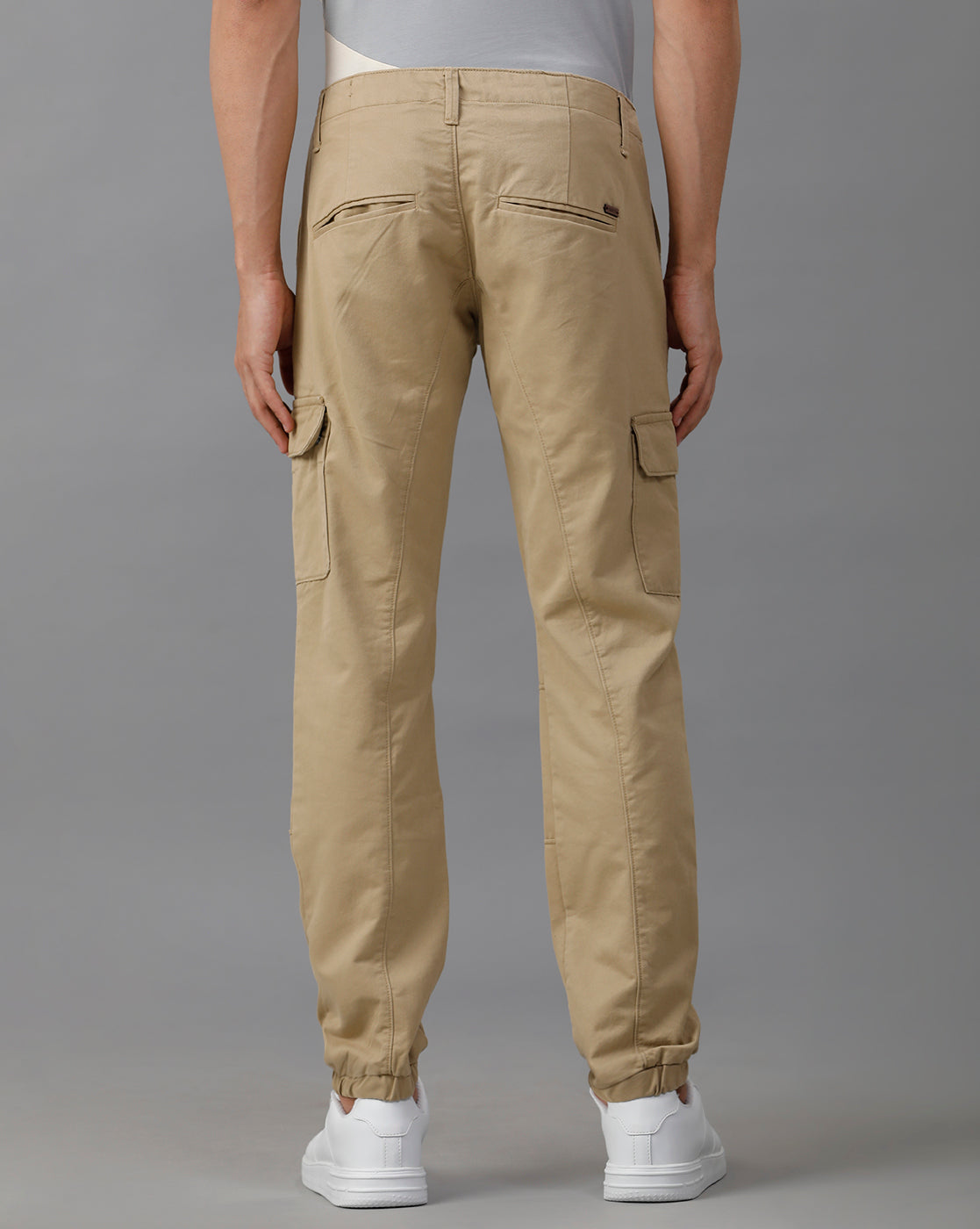 IDENTITI Men Slim Fit Cargo Jogger In Beige.