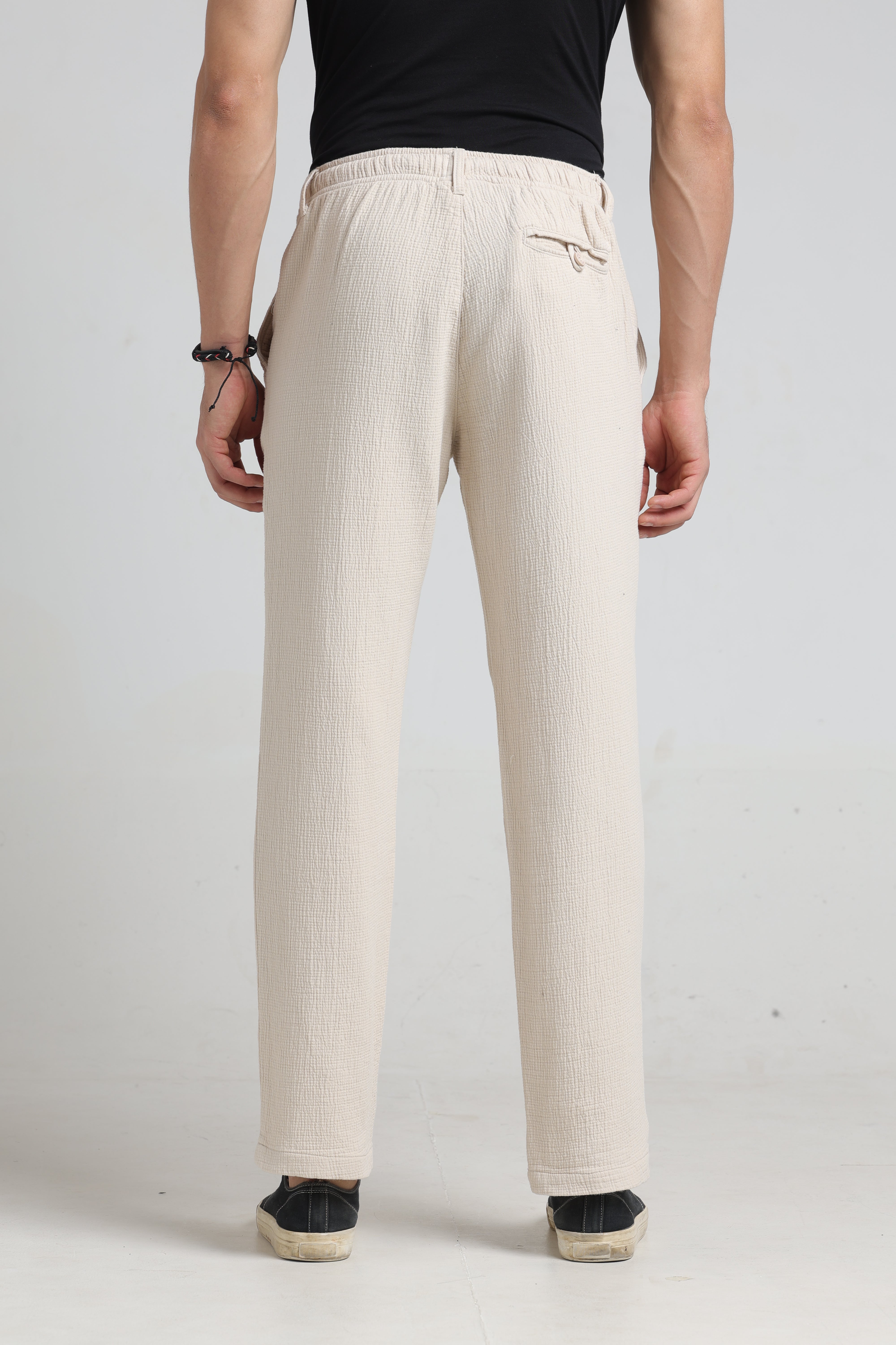 IDENTITI Men Relaxed Fit Non Denim Solid Trouser In Ecru.