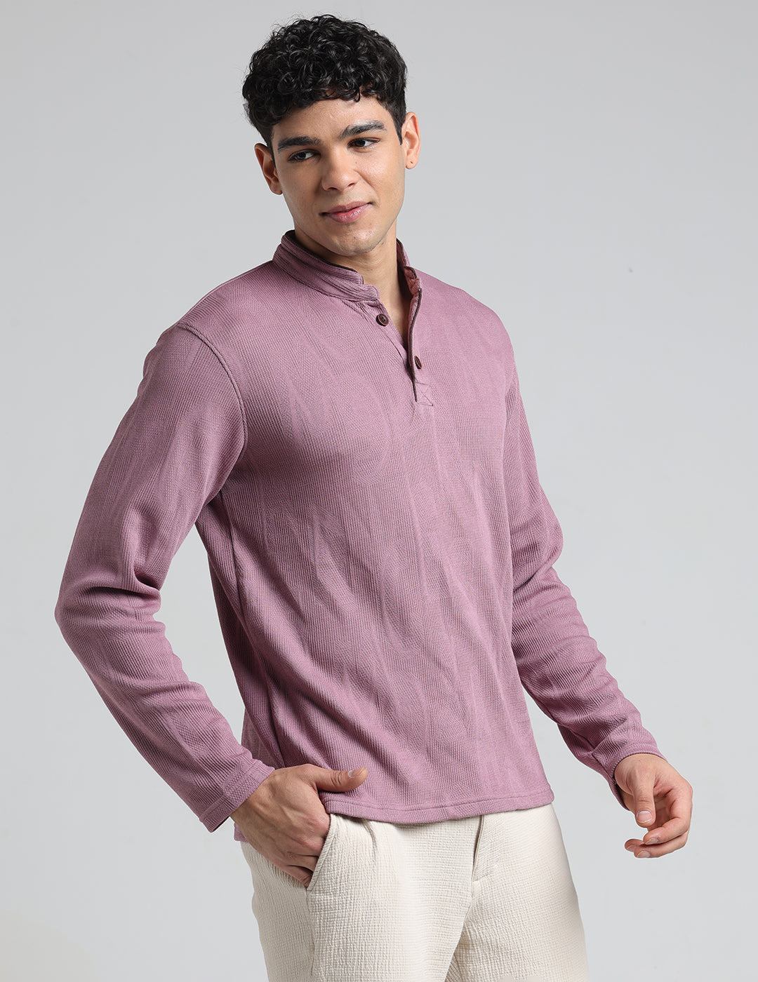 IDENTITI Men Slim Fit Mandarin Collar Solid T-Shirt In Onion.