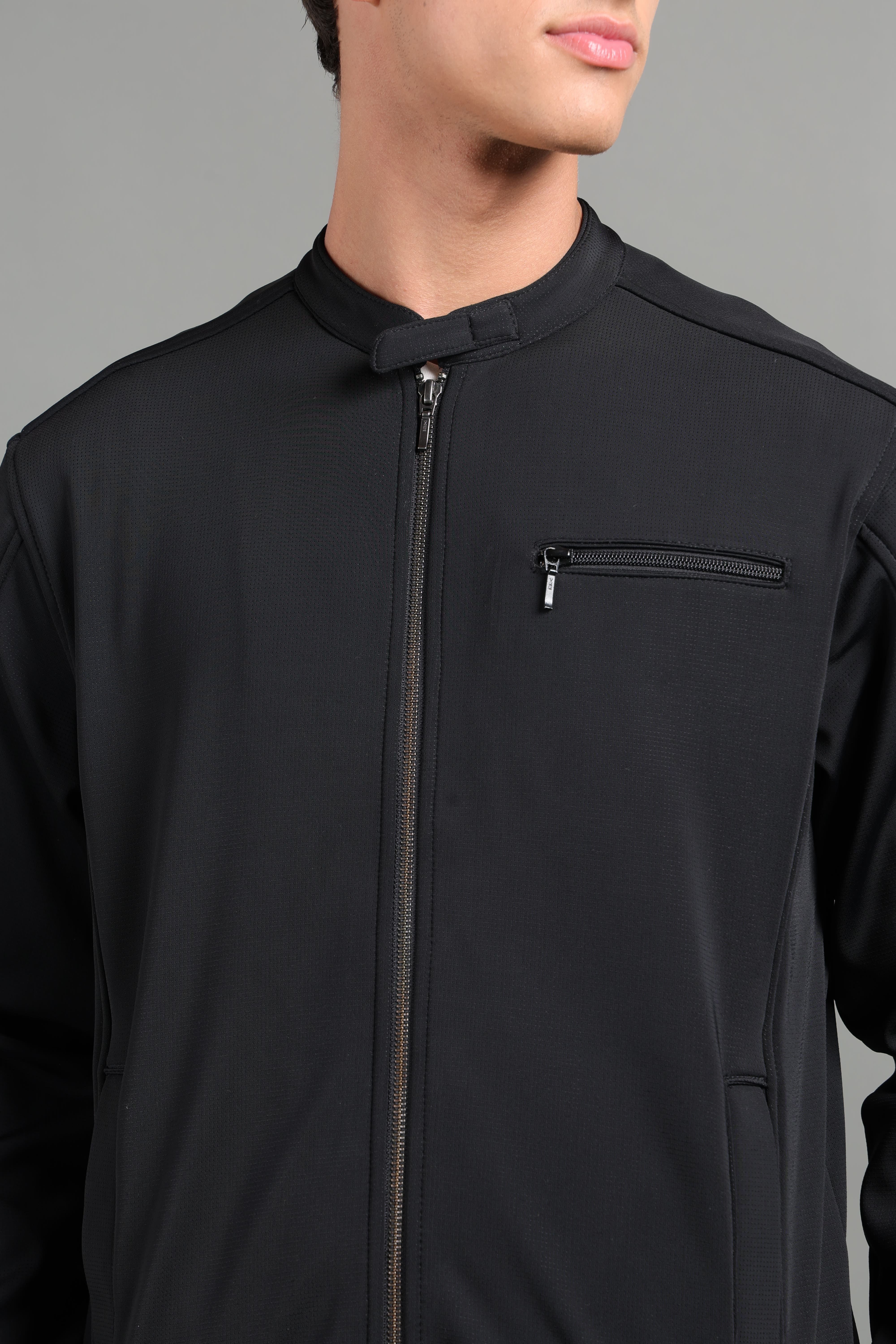 IDENTITI Men Slim Fit Mandarin Collar Solid Jacket In Black.