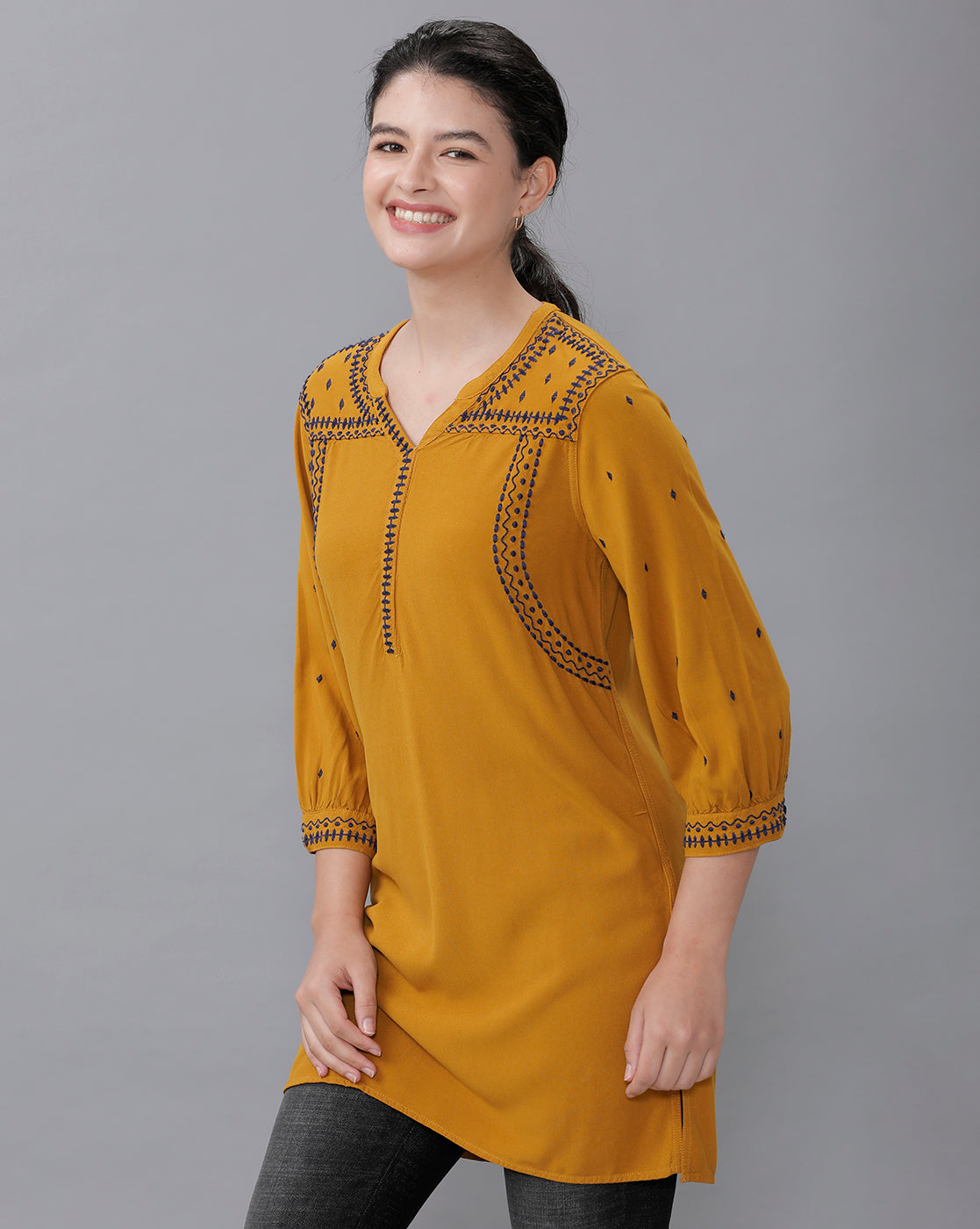 Identiti Women Solid Indo Western Embroidered Tunic - Mustard