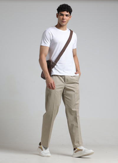 Men Fashion Korean Loose Fit Pleated Trousers In Solid - Sand