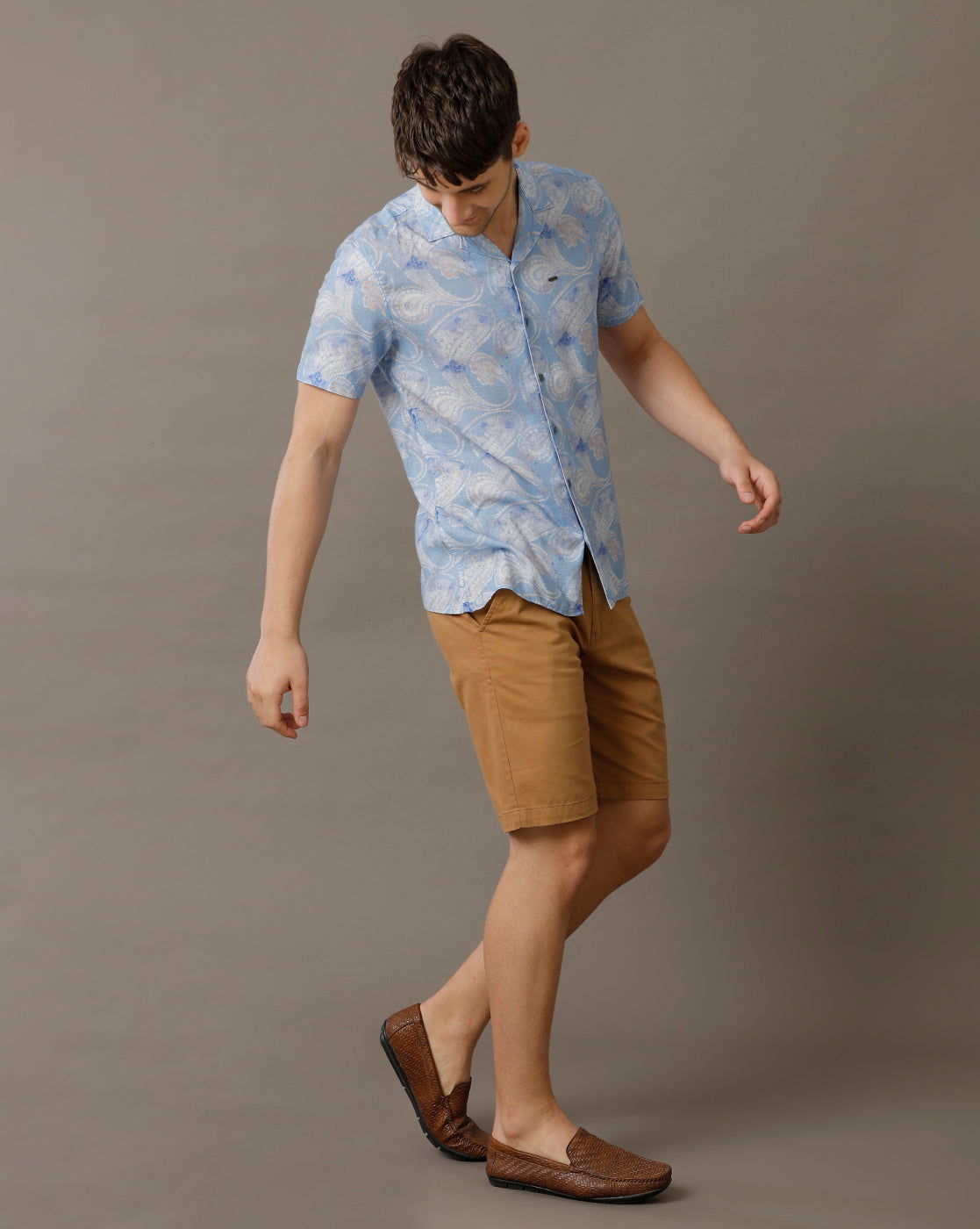 IDENTITI Men Slim Fit Cuban Collar Printed Shirt In Blue.