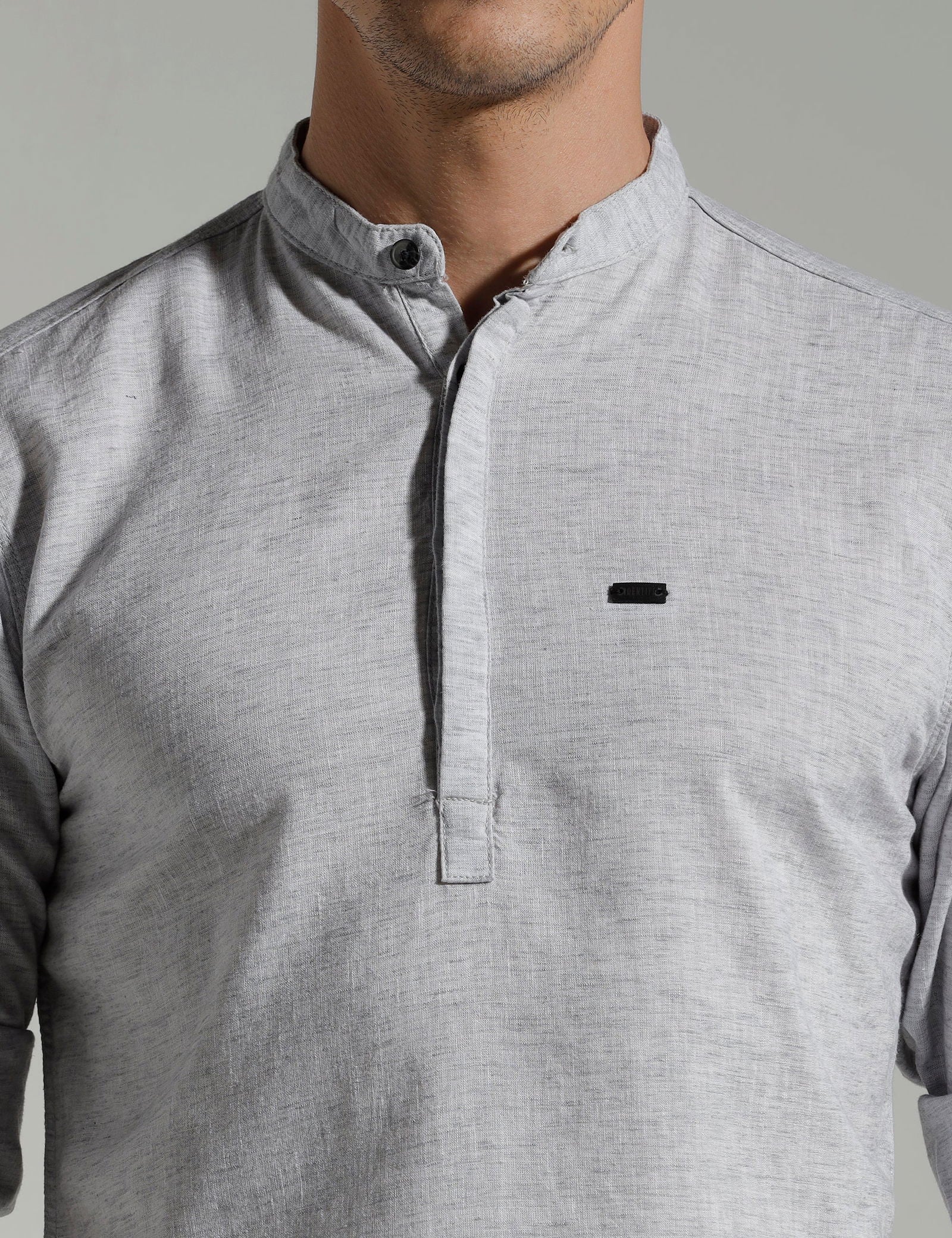 IDENTITI Men Slim Fit Mandarin Collar Solid Shirt In Grey