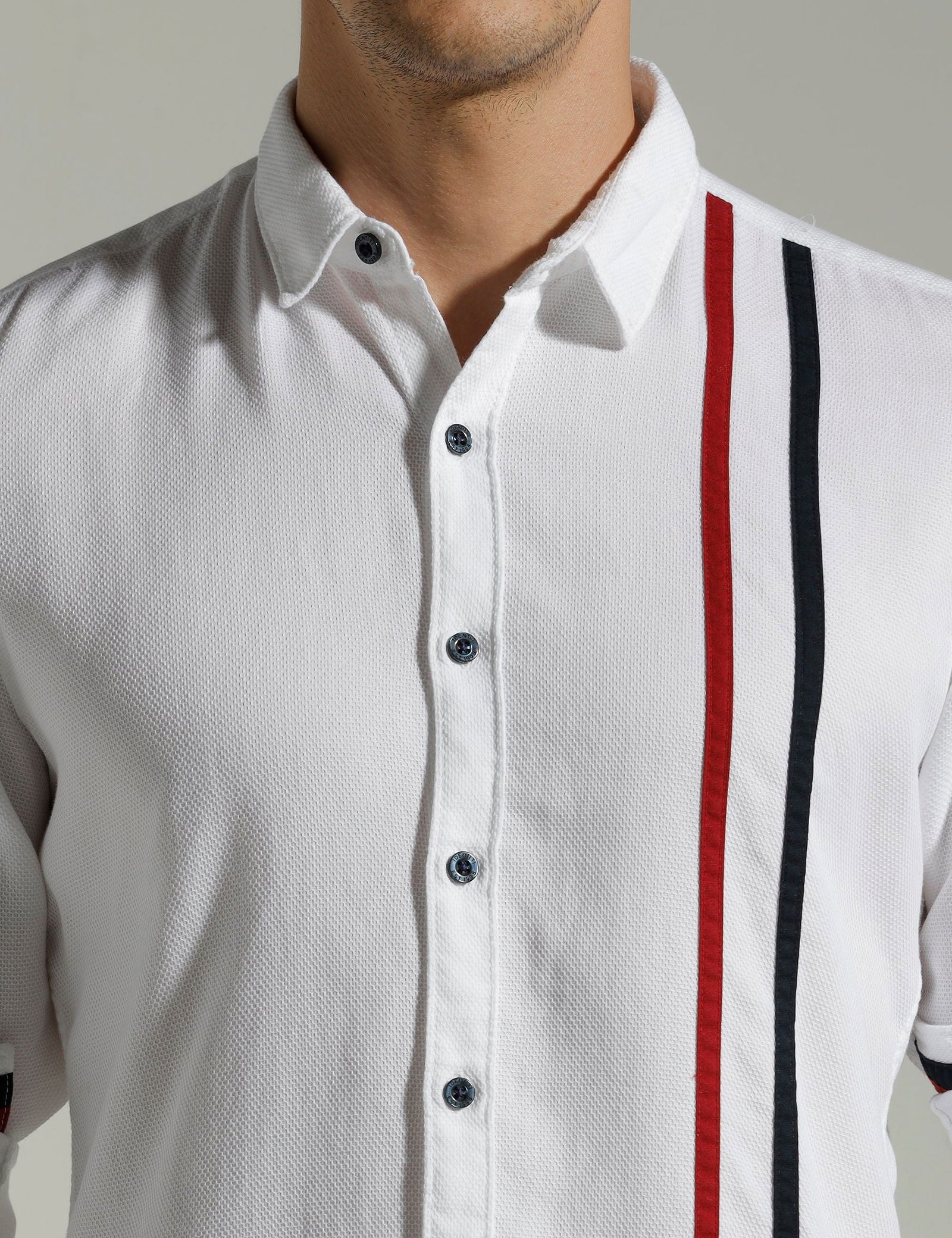 IDENTITI Men Slim Fit Regular Collar Solid Shirt In White