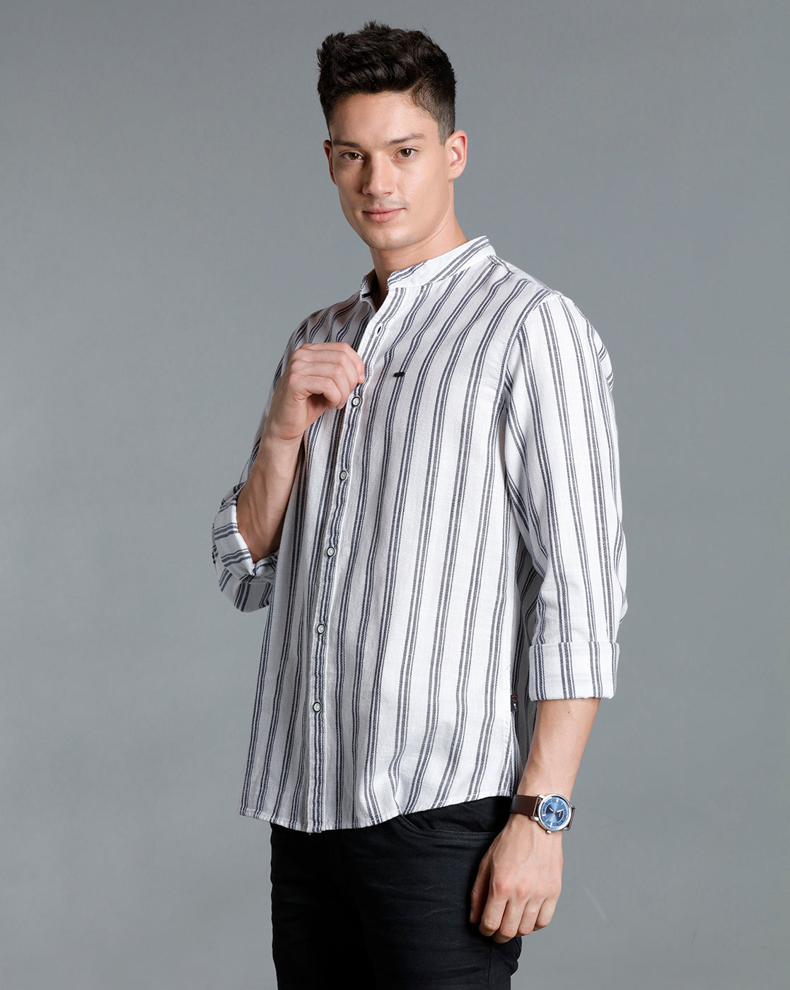IDENTITI Men Slim Fit Mandarin Collar Striped Shirt In White