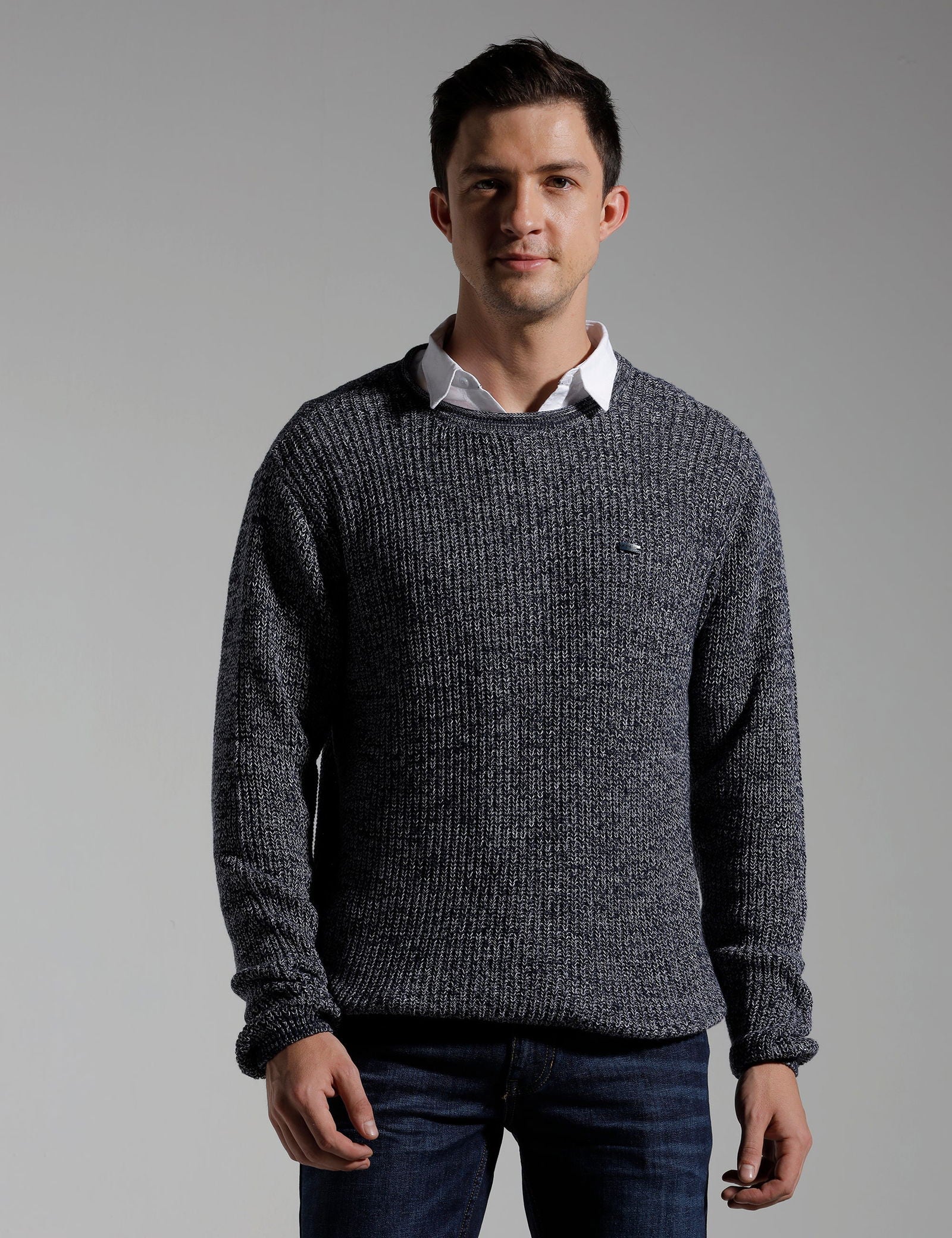 Identiti Navy Full Sleeve Solid Slim Fit Cotton Casual Pull Over With Woven Collar
