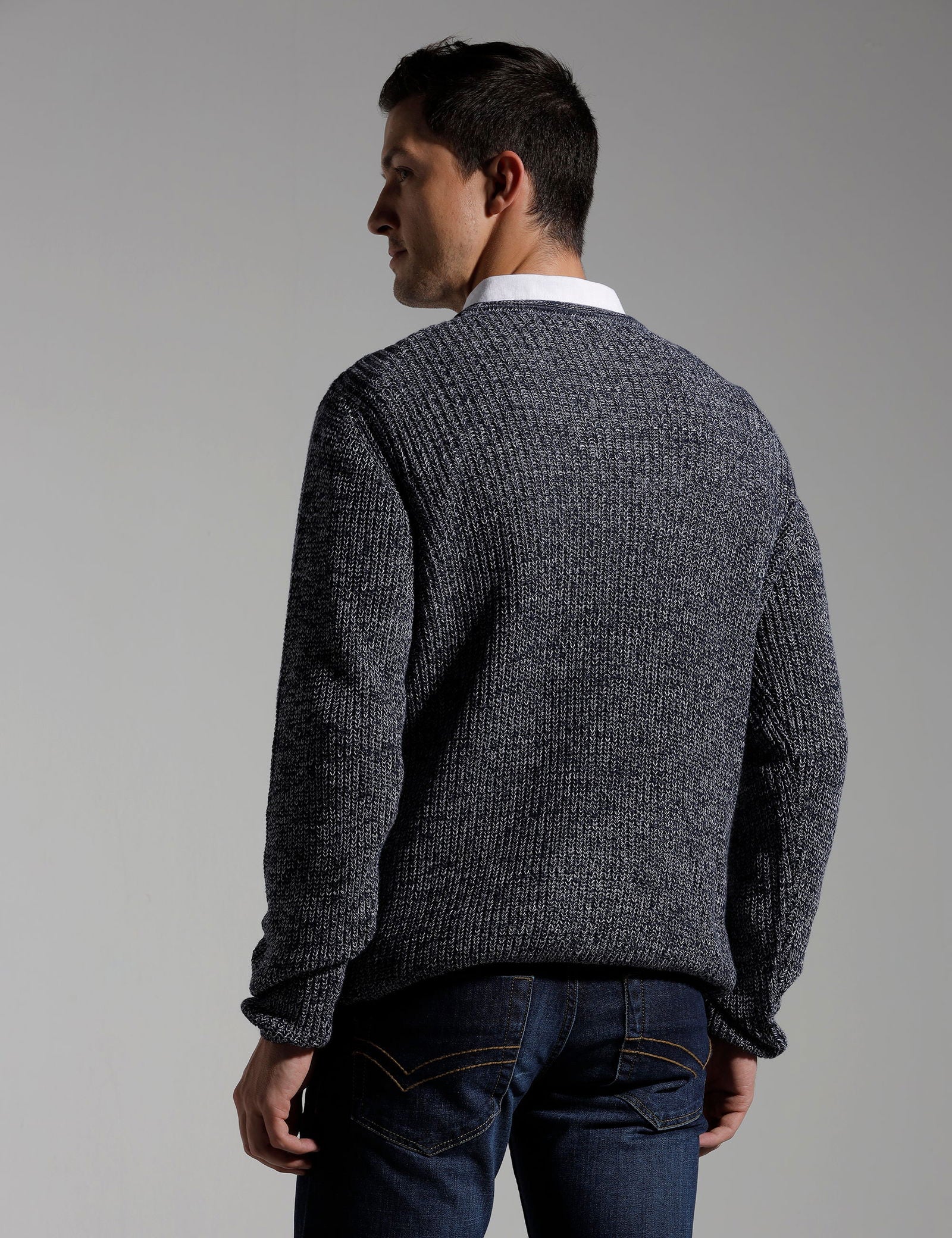 Identiti Navy Full Sleeve Solid Slim Fit Cotton Casual Pull Over With Woven Collar