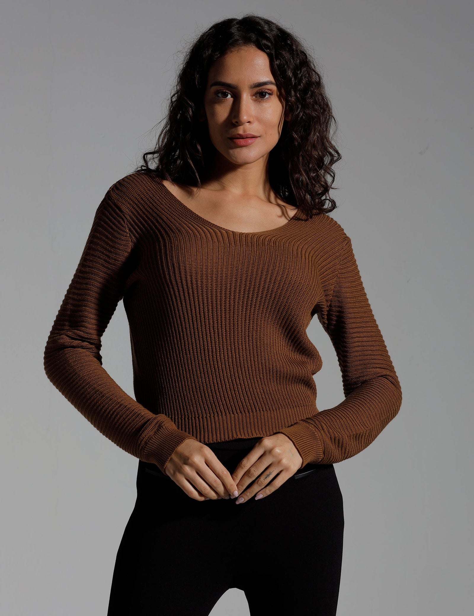 Identiti Women Crop Pull over