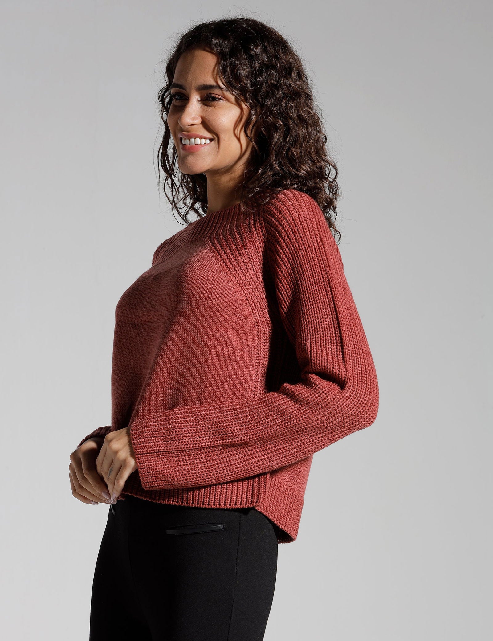 Identiti Women Crop Pull over