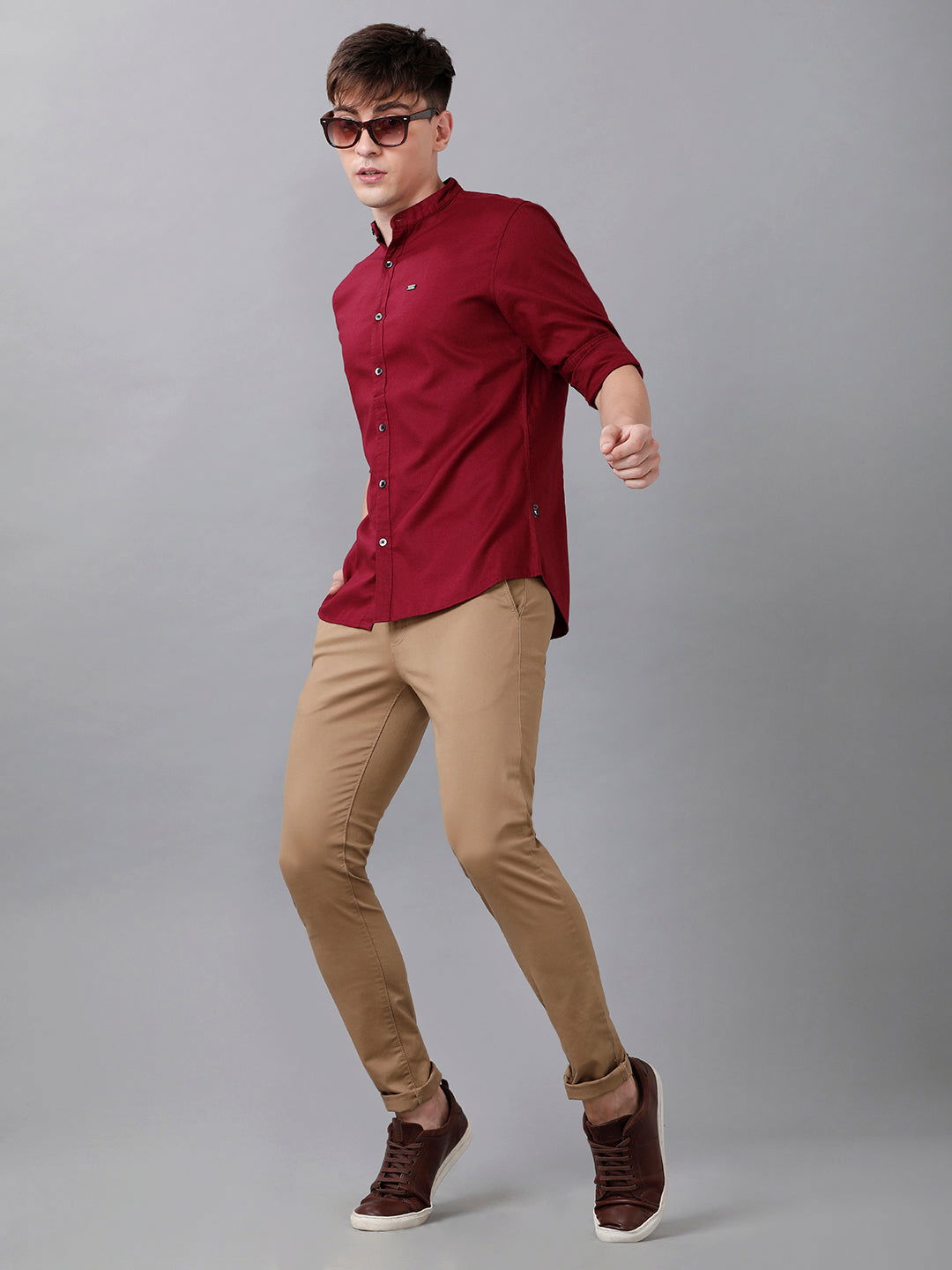 Men Slim Fit Dobby Shirt