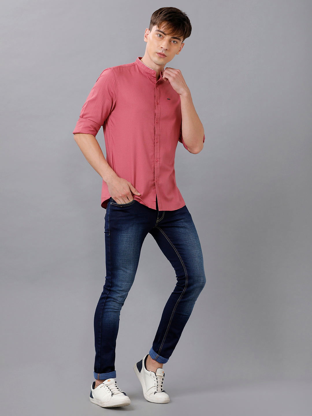 Men Slim Fit Dobby Shirt