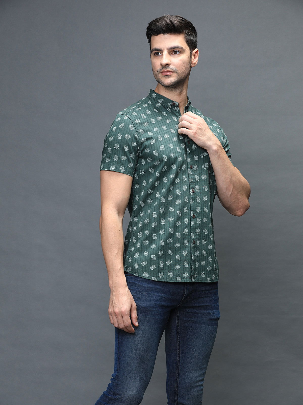 Men Slim Fit Printed Shirt