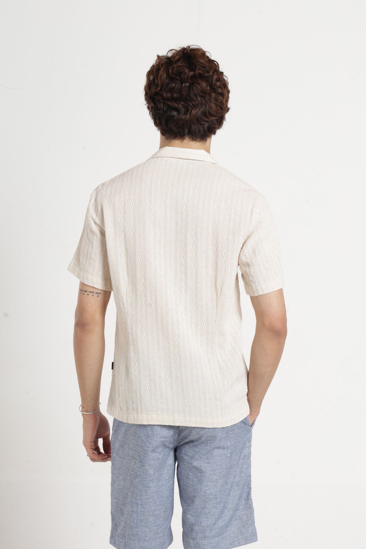 Cable Textured Dobby Cuban Collar Shirt in Ecru