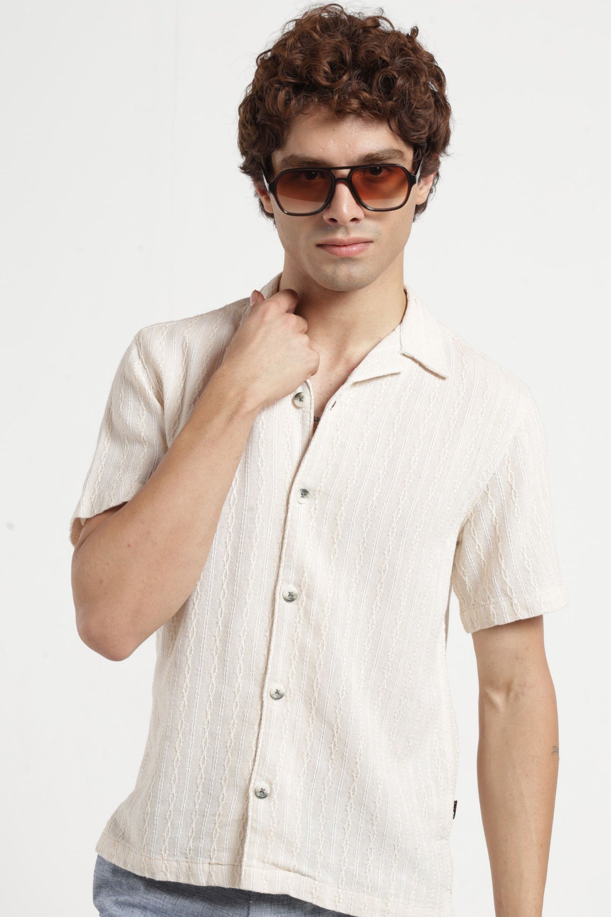 Cable Textured Dobby Cuban Collar Shirt in Ecru