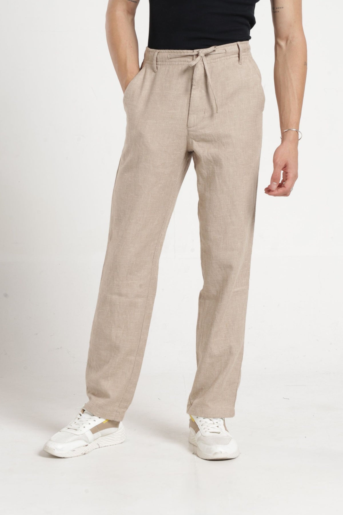 IDENTITI Men Relaxed Fit Non Denim Solid Trouser In Beige