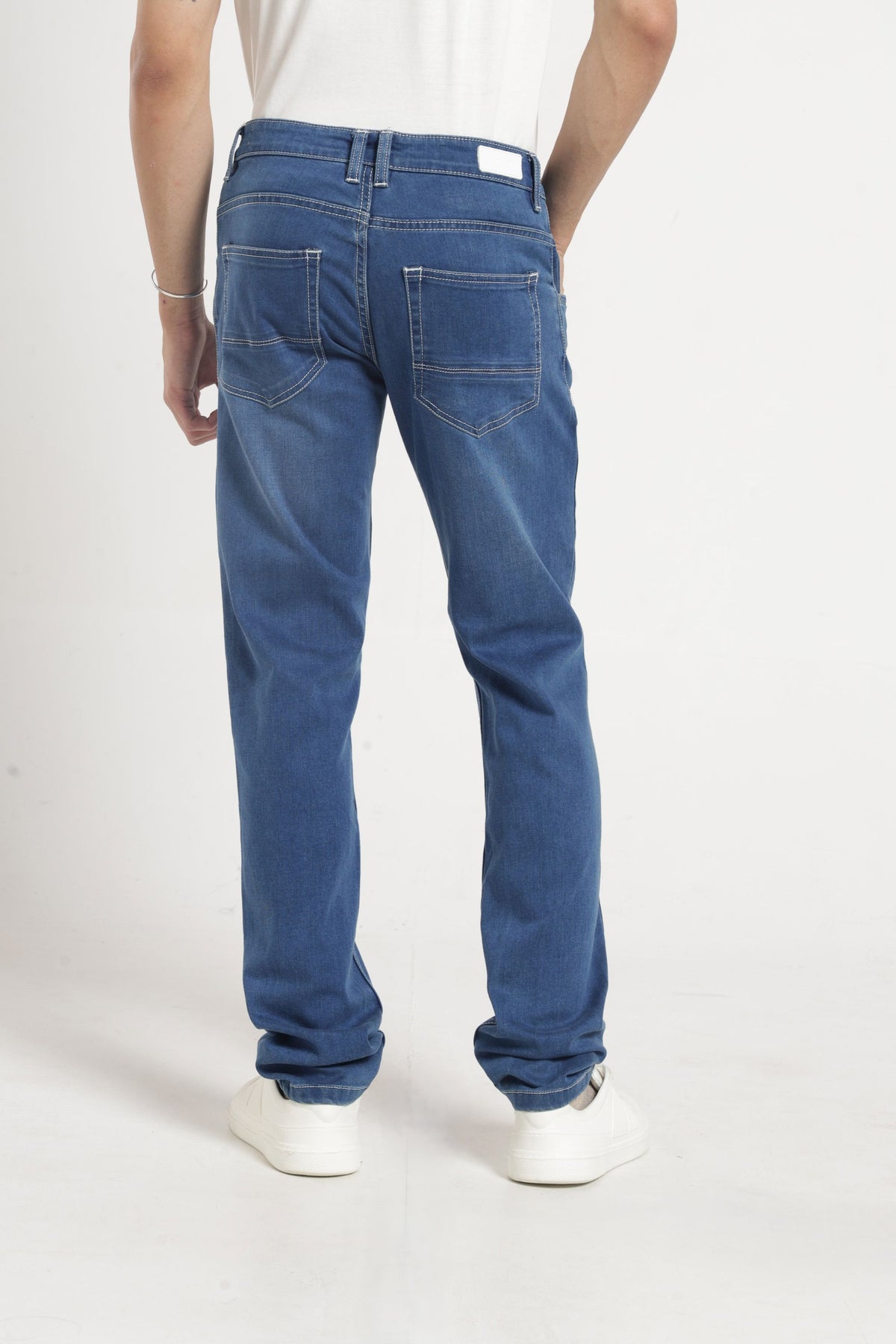 Twill Lycra Slim Fit Denim In Indigo