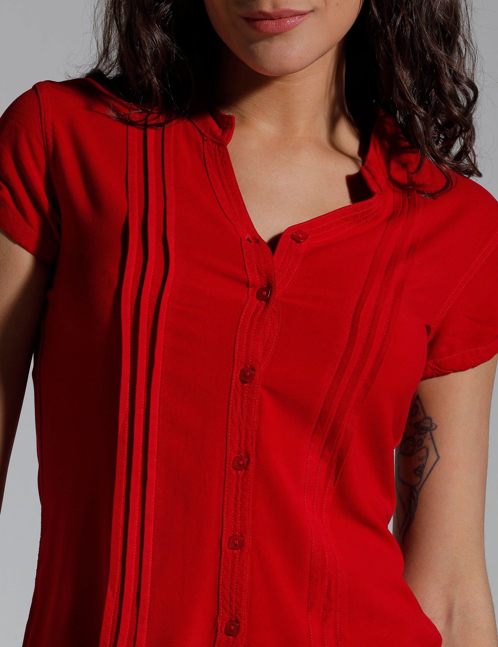 Women Solid Viscose Regular Fit Casual Shirt