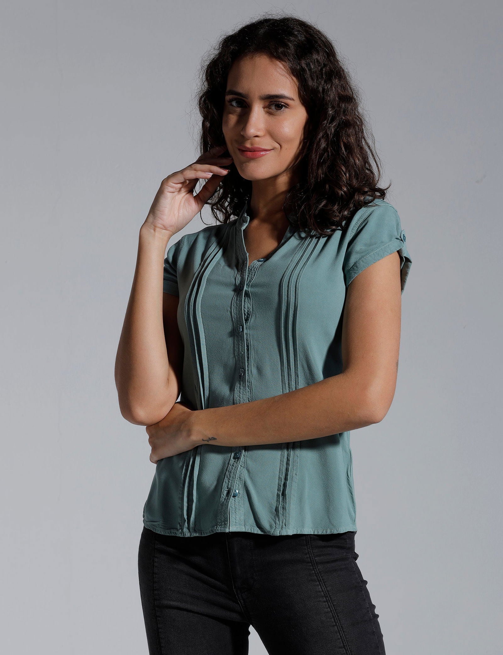 Women Solid Viscose Regular Fit Casual Shirt