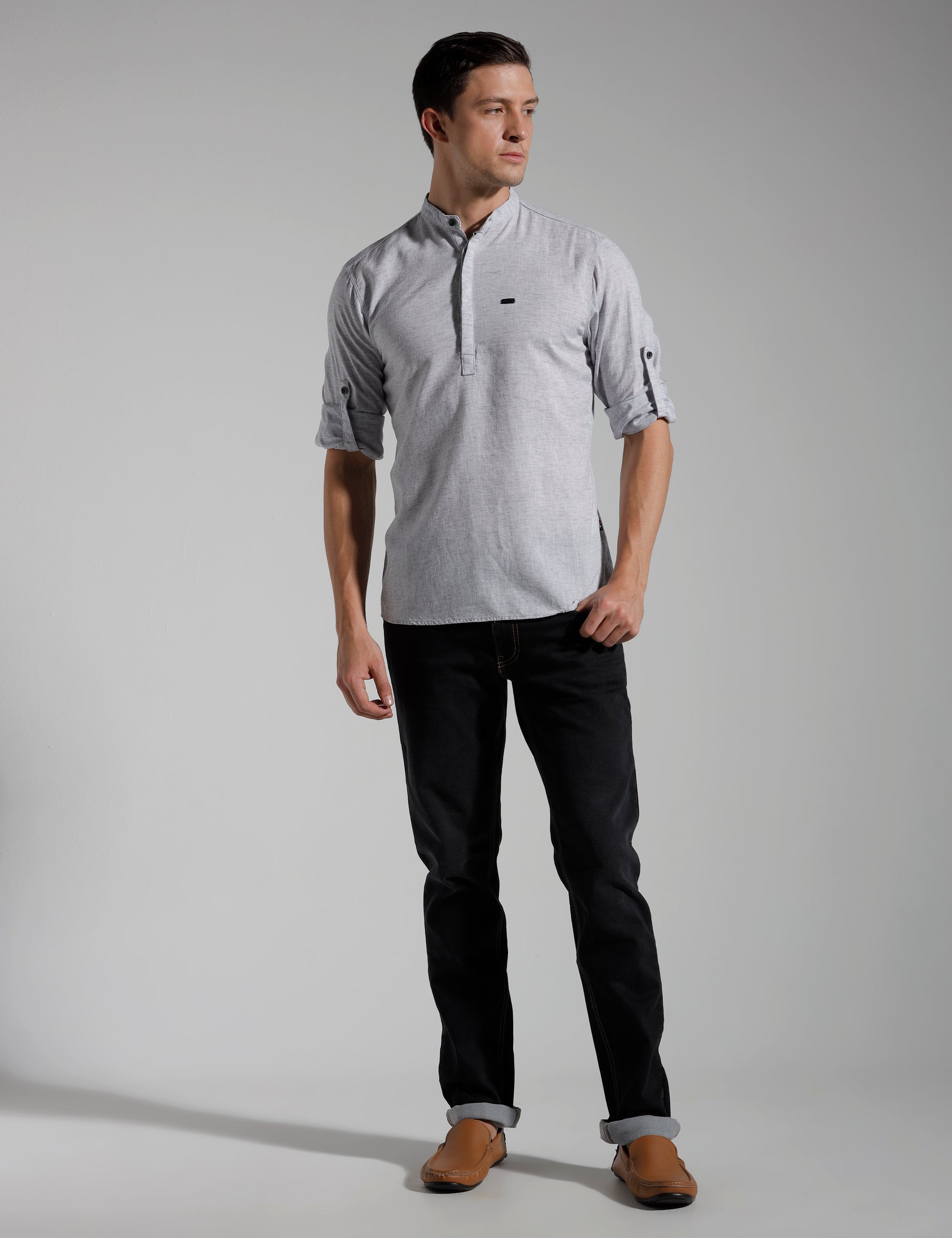 IDENTITI Men Slim Fit Mandarin Collar Solid Shirt In Grey