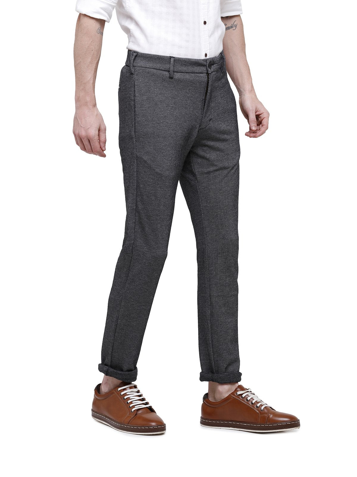 Men Grey Low- M Rise Athletic Skinny fit Structured Knit Trouser With Stretch