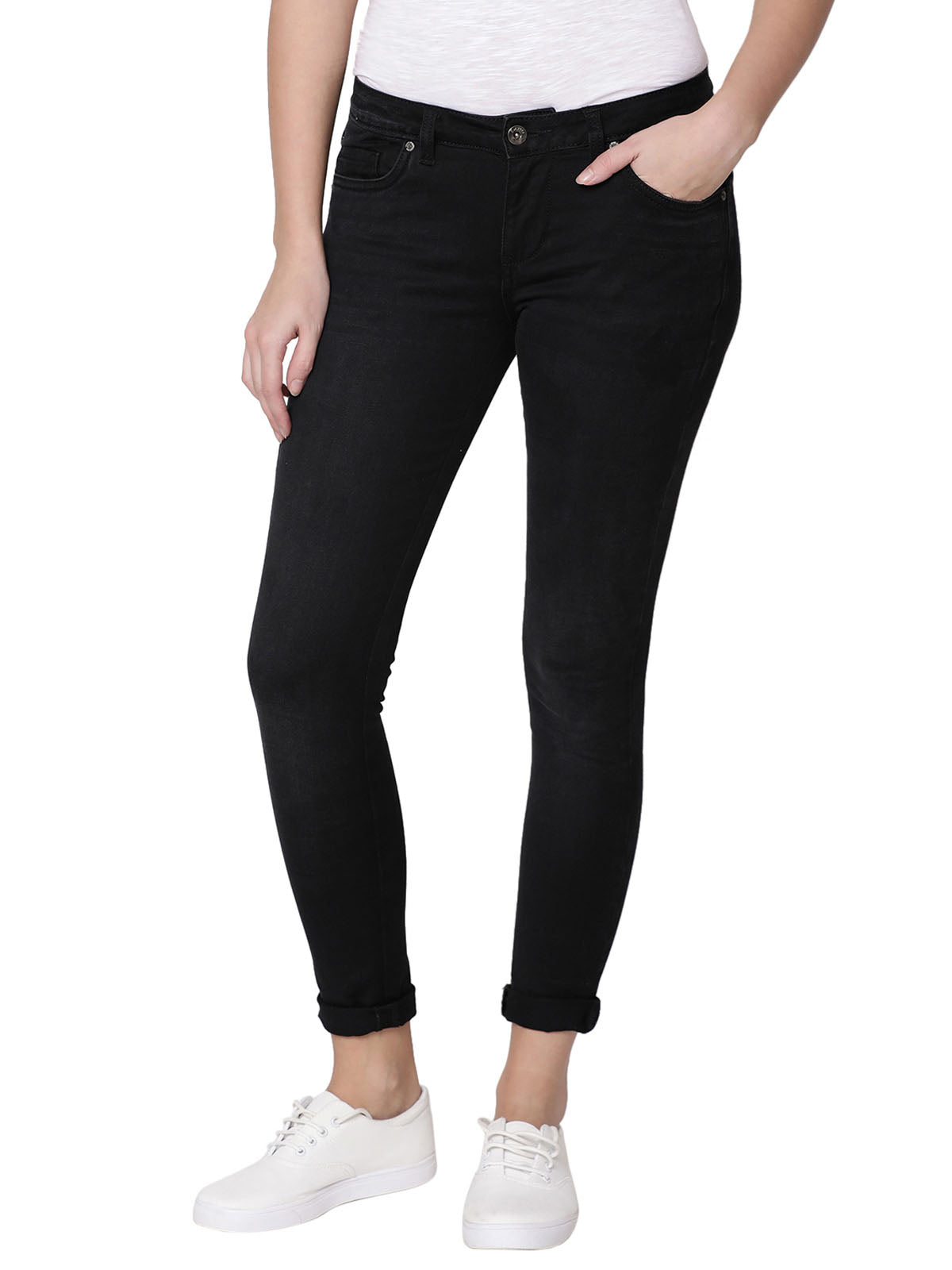 Women Black Mid-Low-Rise Cropped Length Power Stretch Jeans